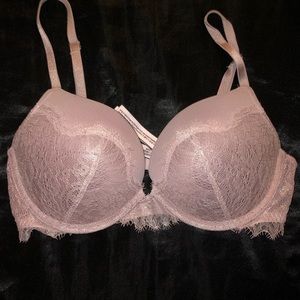 Victoria’s Secret Dream Angel Push Up Bra 34C